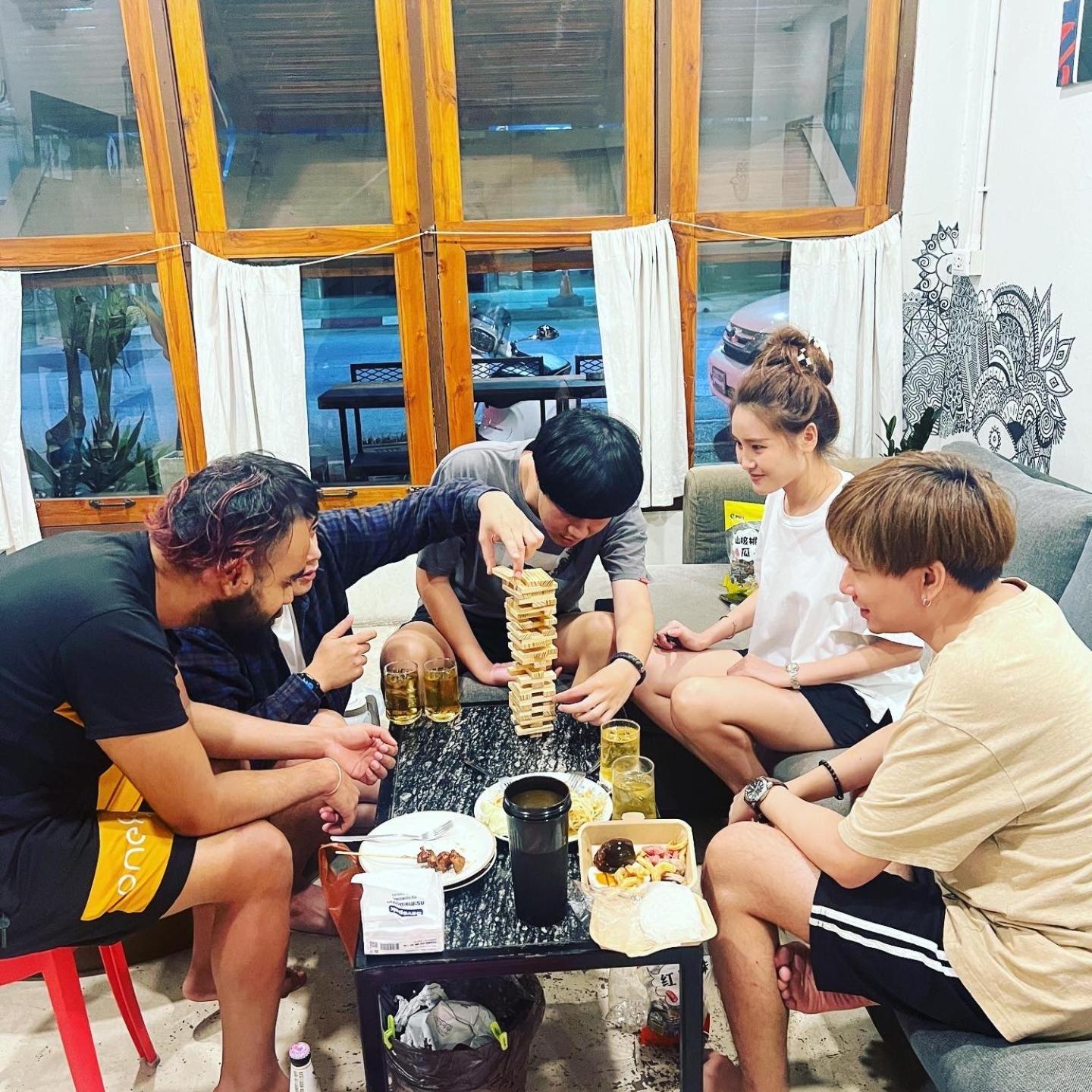 Together Backpackers Hostel Chiang Rai Exterior foto